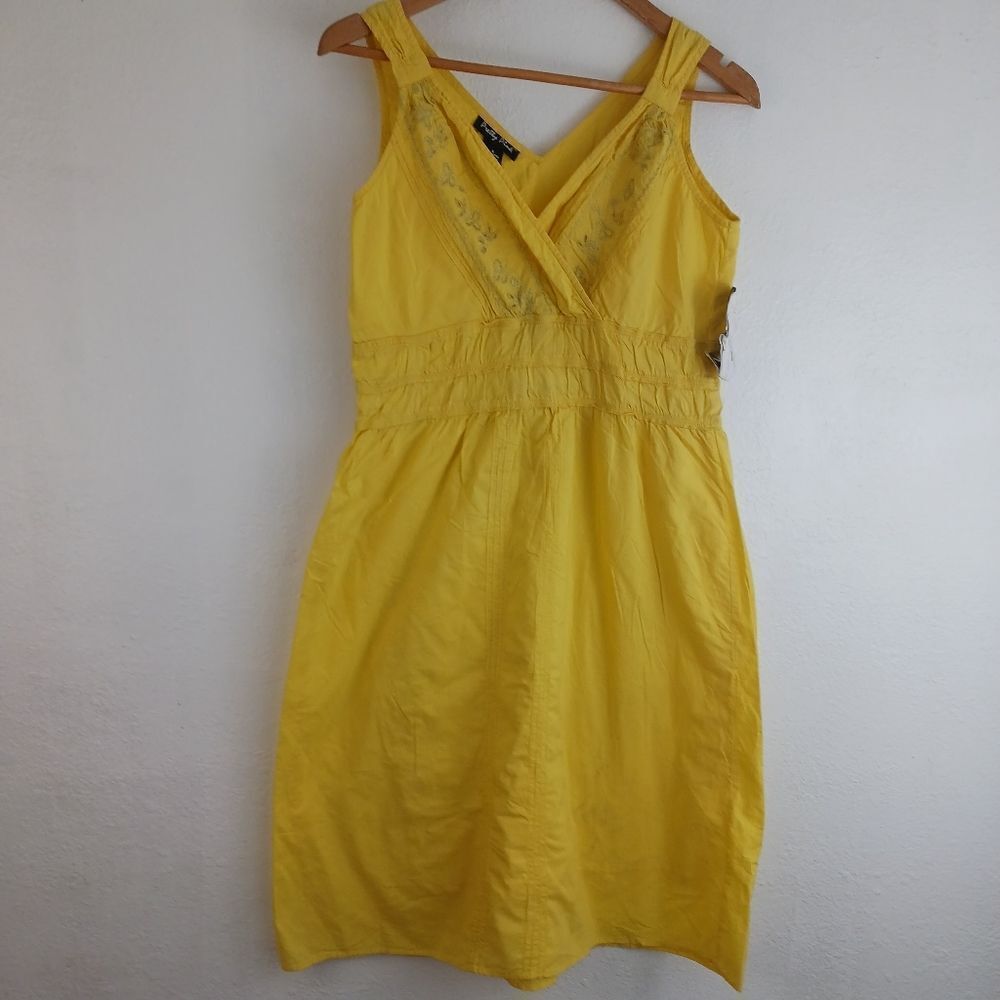 Pretty Pink sleeveless yellow dress size S